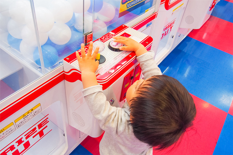 アーケードゲーム機器